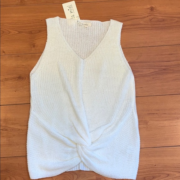 La Miel CREAM KNOTTED SWEATER TANK - Picture 5 of 5